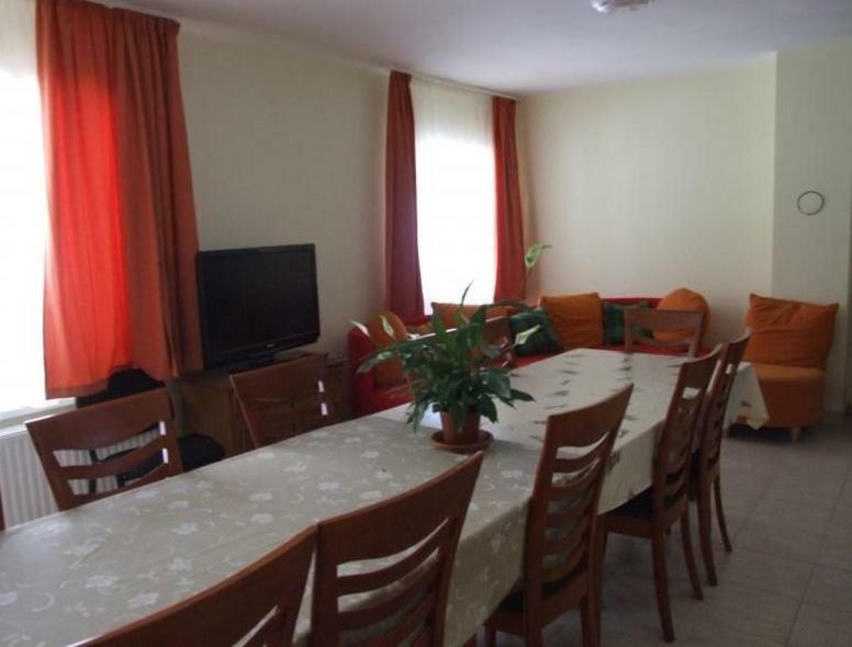 Aura Vendégház Hajdúszoboszló Extérieur photo